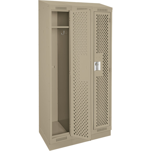 Casiers Clean Line, Bloc de 3, 36" x 18" x 82", Acier, Beige, Rivet (assembl&eacute;), Perfor&eacute; The Estey Group