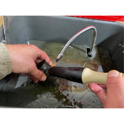 Brosse Atlasta pour pi&egrave;ces The Estey Group