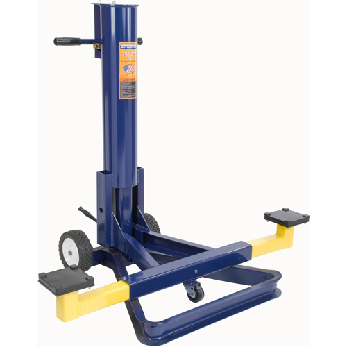 V&eacute;rin &agrave; fourche pneumatique, Capacit&eacute; de 2,5 tonne(s) The Estey Group
