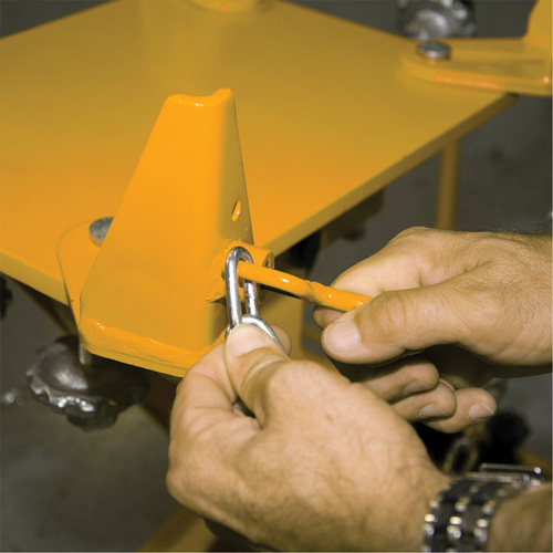 Yellow Jackit Transmission Jack, 2.2 Ton(s) Lifting Capacity The Estey Group