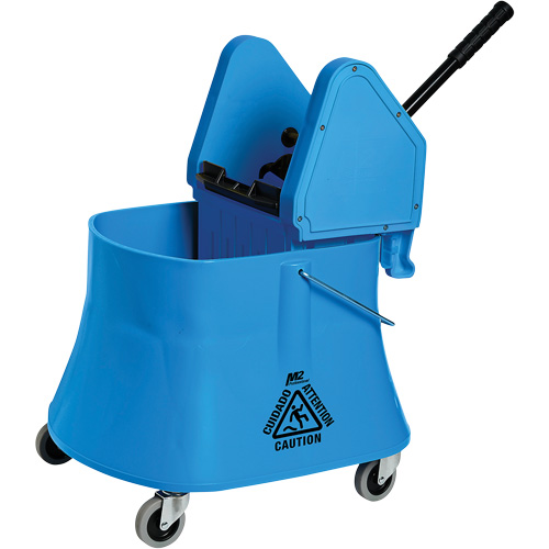 Ensemble de seau pour vadrouille et essoreuse Champ, Pression vers le bas, 7,5 gal. US (30 pintes), Bleu The Estey Group