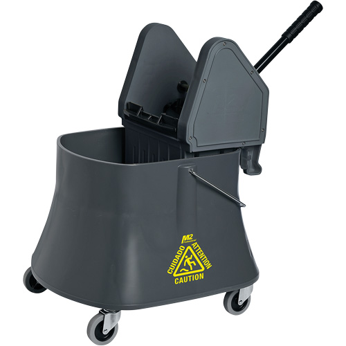 Ensemble de seau pour vadrouille et essoreuse Champ, Pression vers le bas, 10 gal. US (40 pintes), Gris The Estey Group