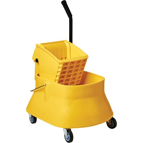 Ensemble de seau pour vadrouille et essoreuse Champ, Pression lat&eacute;rale, 7,5 gal. US (30 pintes), Jaune The Estey Group