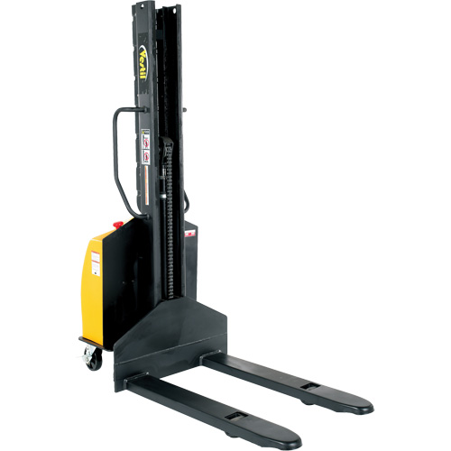 Gerbeur motoris&eacute; avec m&acirc;t &eacute;troit, Fonctionnement &eacute;lectrique, Capacit&eacute; 1500 lb, Lev&eacute;e max 118" The Estey Group