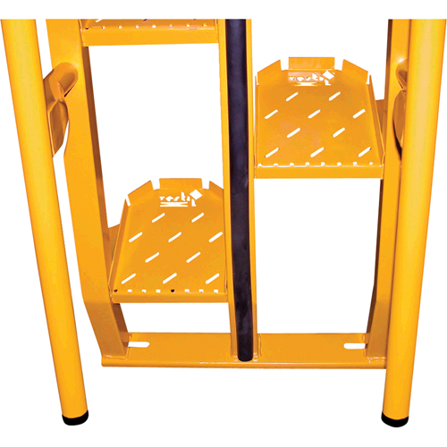 ESCALIER SEMELLE ALTERN40LOX84H 68 DEGRES The Estey Group