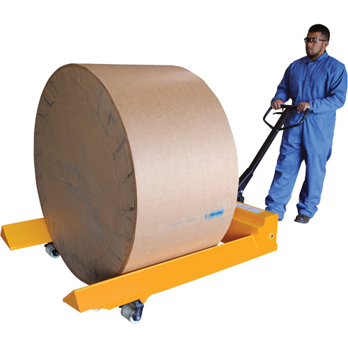 Transpalette pour mat&eacute;riaux en rouleaux, Acier, 48" lo x 7,5" la, Capacit&eacute; 4000 lb The Estey Group