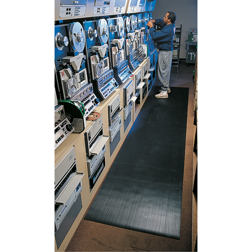 Tapis standard no 381, Ergonomique, 3' x 105' x 1/8", Noir The Estey Group