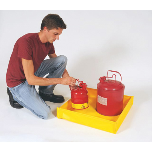 Flexible Ultra-Utility Tray, 12" lo x 12" la x 4,8" h, Cap. de d&eacute;versement 1,5 gal. US The Estey Group