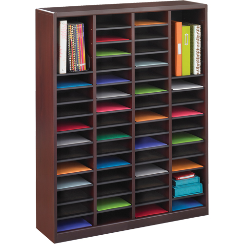 Casier &agrave; compartiments E-Z Stor pour documentation, Stationnaire, 60 fentes, Bois, 40" la x 3/4" p x 52-1/4" h The Estey Group