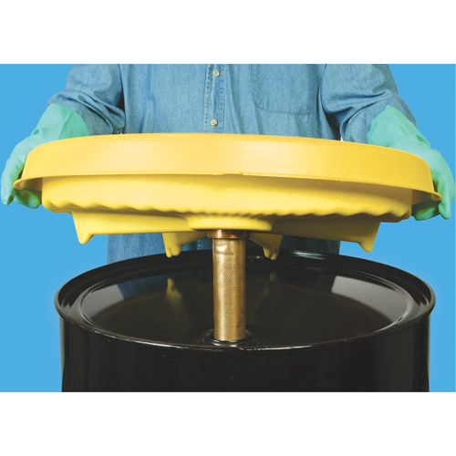 Entonnoirs de s&eacute;curit&eacute; Poly-Drum Funnel universel The Estey Group