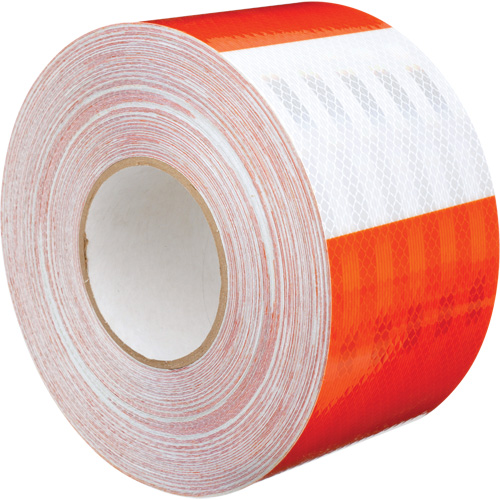 Feuille de rev&ecirc;tement de barricade prismatique de qualit&eacute; &agrave; haute intensit&eacute;, 4" la x 150' lo, 19 mils, Orange et blanc The Estey Group