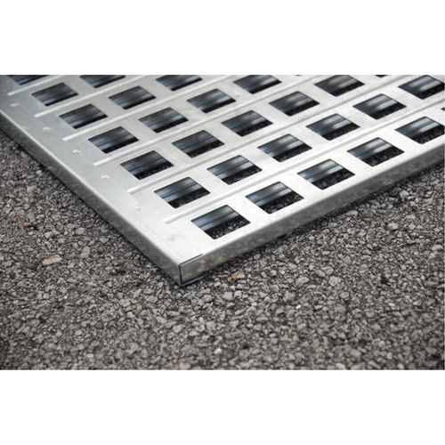 4-Drum Steel Ultra-Spill Pallet&reg;, 68 US gal. Spill Capacity, 49.1" x 47.1" x 10.9" The Estey Group