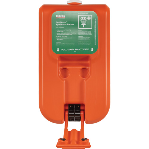 Poste de douche oculaire portable autonome, Aliment&eacute; par gravit&eacute;, Capacit&eacute; 10 gal., Conformit&eacute; ANSI Z358.1 The Estey Group