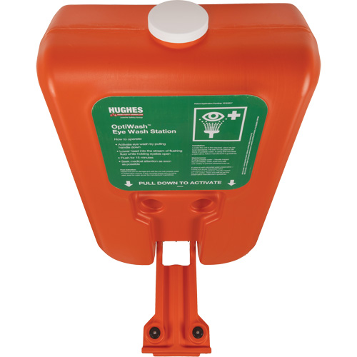 Poste de douche oculaire portable autonome, Aliment&eacute; par gravit&eacute;, Capacit&eacute; 10 gal., Conformit&eacute; ANSI Z358.1 The Estey Group