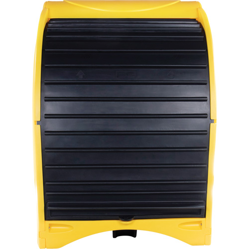 Palette contre les d&eacute;versements &agrave; couvercle dur pour 4 barils, 68,11" lo x 61,61" la x 83,07" h, Capacit&eacute; de charge 1433 lb The Estey Group
