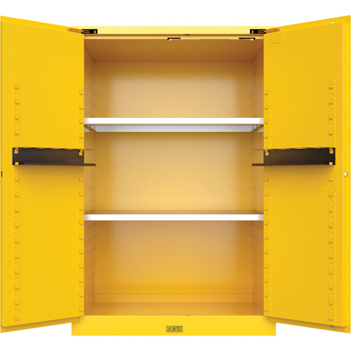 Armoire de s&eacute;curit&eacute; pour produits inflammables Utili-Guard+, 90 gal., 2 Porte(s), 43" La x 65" h x 37" p The Estey Group