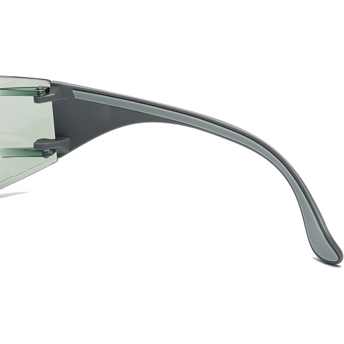 Lunettes de s&eacute;curit&eacute; Adapt Lite, Lentille Int&eacute;rieur/ext&eacute;rieur, Antibu&eacute;e/Anti-&eacute;gratignures, ANSI Z87+/R&eacute;pond ou surpasse la norme CSA Z94.3 The Estey Group