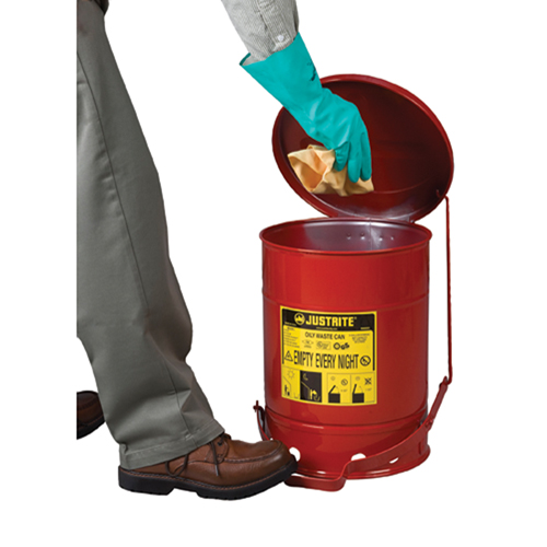 Contenants pour d&eacute;chets huileux, Homologu&eacute; FM/List&eacute; UL, 2 gal. US, Rouge The Estey Group