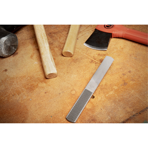 R&acirc;pe et lime 4-in-Hand The Estey Group
