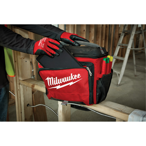 Jobsite Cooler, 20.5 L Capacity The Estey Group