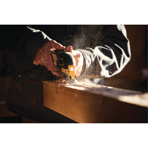 Atomic Max Brushless Cordless Oscillating Multi-Tool (Tool Only), 20 V, Lithium-Ion The Estey Group