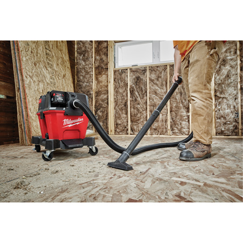 Aspirateur sec/humide sans fil M18 Fuel, 18 V, Capacit&eacute; 6 gal. The Estey Group