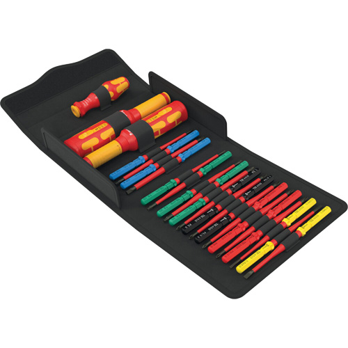 Coffret darmoire VDE &agrave; serrage s&eacute;curis&eacute; et contr&ocirc;le de vitesse Kraftform Kompakt, 1000 V, 23 M The Estey Group