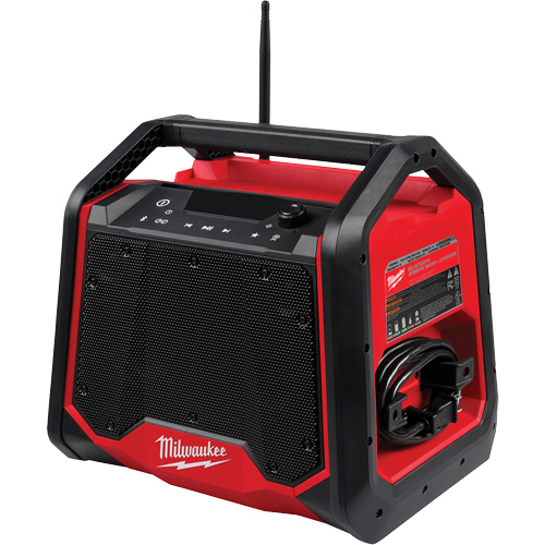 Radio de chantier Bluetooth M18 et chargeur, Lithium-ion, 18 V The Estey Group