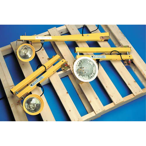 Lampes pour les quais, Bras 60", Ampoule Incandescente, M&eacute;tal The Estey Group