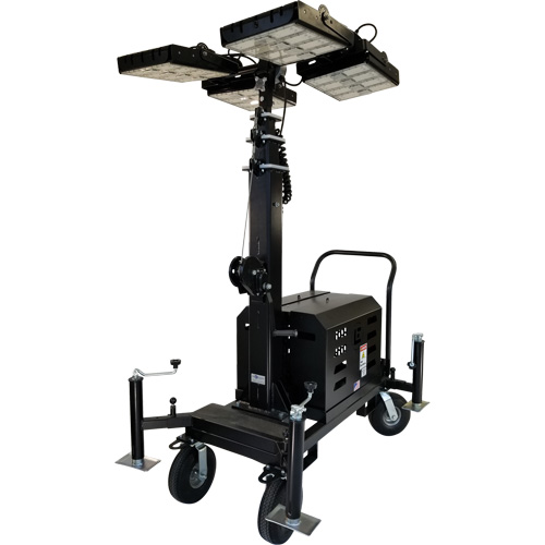 Tour d'&eacute;clairage avec quatre lampes DEL Beacon, Diesel/&eacute;lectrique, 800 Watts, 120 000 Lumens, Hauteur de 17' The Estey Group