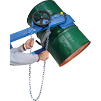 Manipulateurs de barils Hydra-Lift, Capacit&eacute; 55 gal. US (45 gal. imp.) The Estey Group
