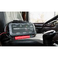 Survolteur pour batterie GB250+ Boost Max The Estey Group