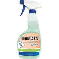 D&eacute;sinfectants et nettoyants Emerald, 750 ml, Bouteille &agrave; g&acirc;chette The Estey Group
