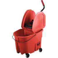 Ensemble de seau pour vadrouille et essoreuse WaveBrake, Pression vers le bas, 8,75 gal. US (35 pintes), Rouge The Estey Group