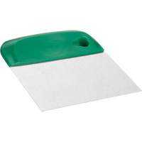 Coupe-p&acirc;te flexible en acier inoxydable, Vert, 4-1/2" la x 5-3/4" lo The Estey Group