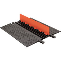 Protecteur de c&acirc;ble ADA/DDA &agrave; profil bas Guard Dog, 3 canaux, 36" lo x 30,3" la x 1,25" h The Estey Group