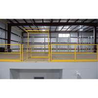 Barri&egrave;re de s&eacute;curit&eacute; pour mezzanine, 68-1/2" lo x 42" ha, 80-1/16" &eacute;lev&eacute;e, Jaune The Estey Group