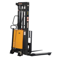 Gerbeur pour chariot &eacute;l&eacute;vateur, Fonctionnement &eacute;lectrique, Capacit&eacute; 2000 lb, Lev&eacute;e max 118" The Estey Group