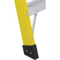 Industrial Heavy-Duty Stepladders (6400 Series), 4', Fibreglass, 300 lbs. Capacity, Type 1A The Estey Group