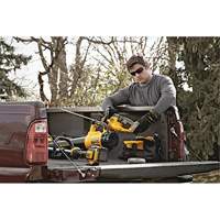 Taille-haie MAX*, 22", 20 V, &agrave; pile The Estey Group