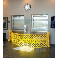 Barri&egrave;re mobile portative, 40" h x 13' lo, Jaune The Estey Group