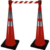 2308 Capuchon pour c&ocirc;ne de signalisation avec ruban de 10' pour barricade The Estey Group