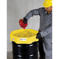 Bung Access Ultra-Drum Funnel avec bec verseur The Estey Group
