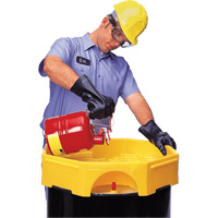 Bung Access Ultra-Drum Funnel avec bec verseur The Estey Group
