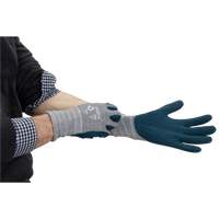 Gants &eacute;cologiques enduits et l&eacute;gers, 7, R&ecirc;vetement Mousse de nitrile, Calibre 15, Enveloppe en Polyester/rPET The Estey Group