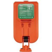 Poste de douche oculaire portable autonome, Aliment&eacute; par gravit&eacute;, Capacit&eacute; 10 gal., Conformit&eacute; ANSI Z358.1 The Estey Group