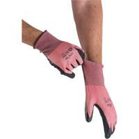Gants &eacute;cologiques, l&eacute;gers, et r&eacute;sistants &agrave; la coupe, &agrave; haute dext&eacute;rit&eacute;, Taille 7, Calibre 18, Rev&ecirc;tement Mousse de nitrile, Enveloppe en Acier inoxydable/PEHP/rPET, ASTM ANSI niveau A4 The Estey Group