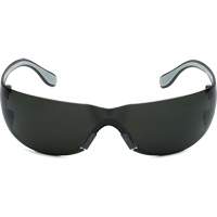 Lunettes de s&eacute;curit&eacute; Adapt Lite, Lentille Fum&eacute;e, Antibu&eacute;e/Anti-&eacute;gratignures, ANSI Z87+/R&eacute;pond ou surpasse la norme CSA Z94.3 The Estey Group