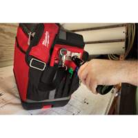 Packout Cooler, 20.5 L Capacity The Estey Group