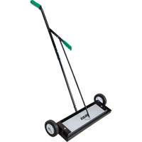 Balayeuse magn&eacute;tique &agrave; pousser, 24" la The Estey Group